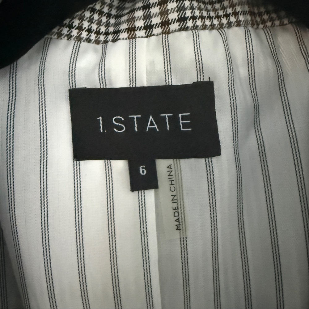 1. State Peak Lapel Blazer, NWT, Size 6 - Picture 6 of 8